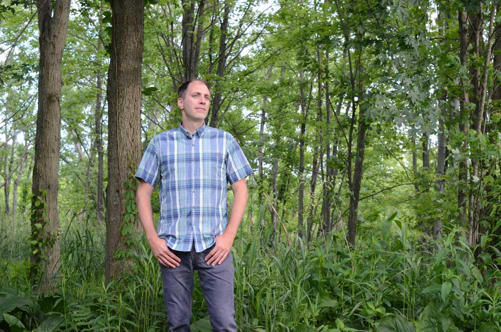 Eddie Bauer On The Go Short-Sleeve Poplin Shirt