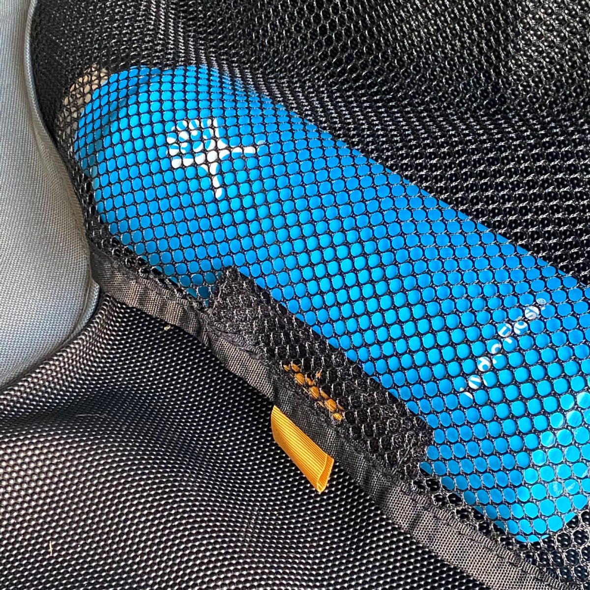 Mesh Pockets